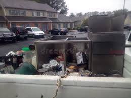 Best Construction Debris Removal  in Hibbing, MN